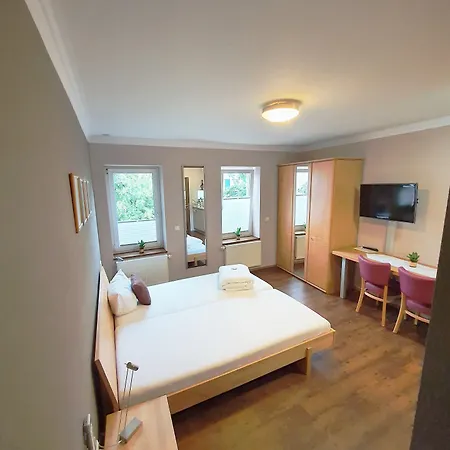 Hotel Burgers 3*